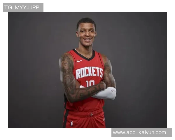 小贾巴里史密斯高效表现如杜兰特8投6中砍下16分三分球命中率极佳