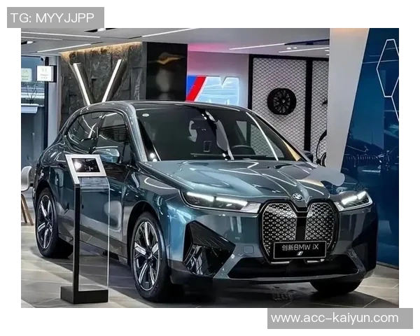 小迈克尔波特用宝马X7为母亲送上温暖圣诞礼物展现孝顺之心 小迈克尔波特用宝马X7为母亲送上温暖圣诞礼物展现孝顺之心